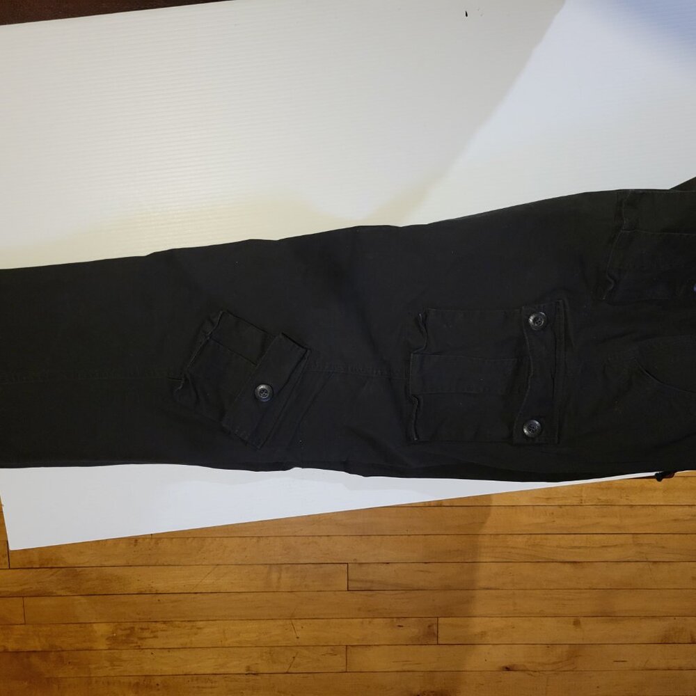 Cargo pants. - Picture 4 of 9